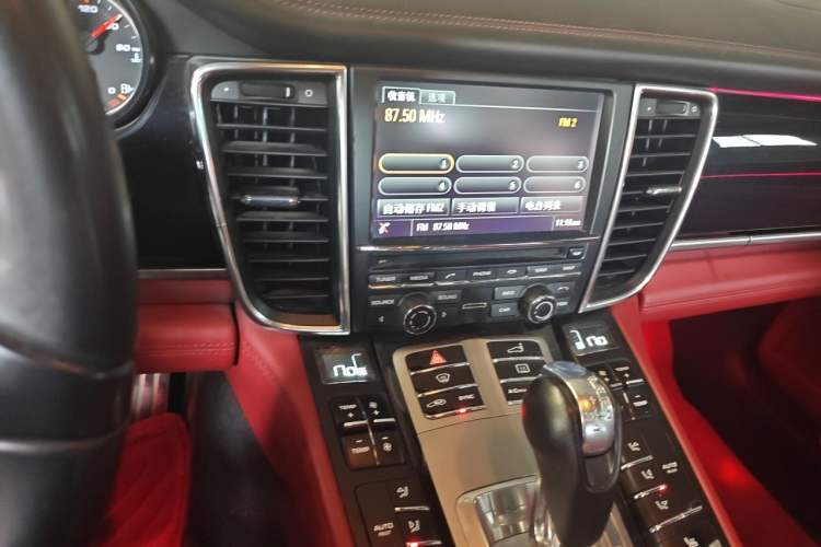 Used Porsche Panamera 2014 Panamera 3.0T Audio And AC Panel