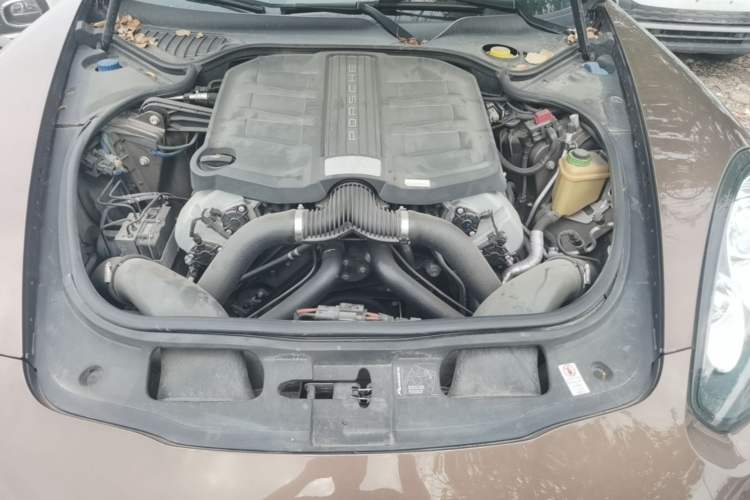 Used Porsche Panamera  Engine Bay