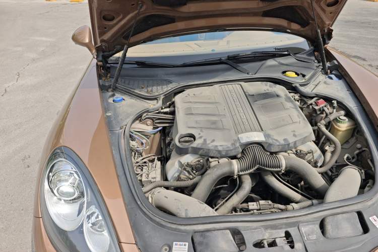 Used Porsche Panamera 2014 Panamera 4 3.0T Engine Bay Right