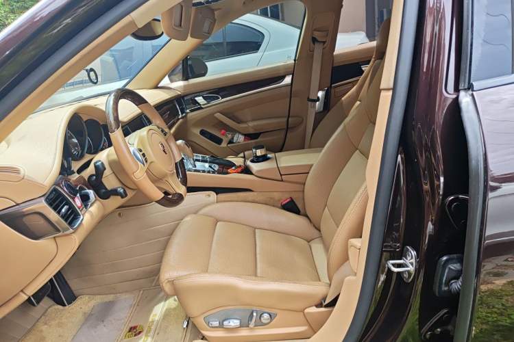 Used Porsche Panamera 2014 Panamera 4 3.0T Left Front Seat