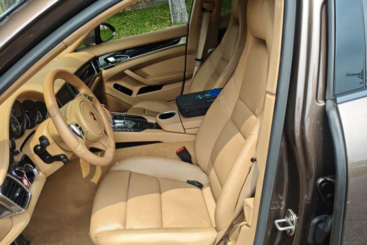 Used Porsche Panamera 2014 Panamera 3.0T Left Front Seat