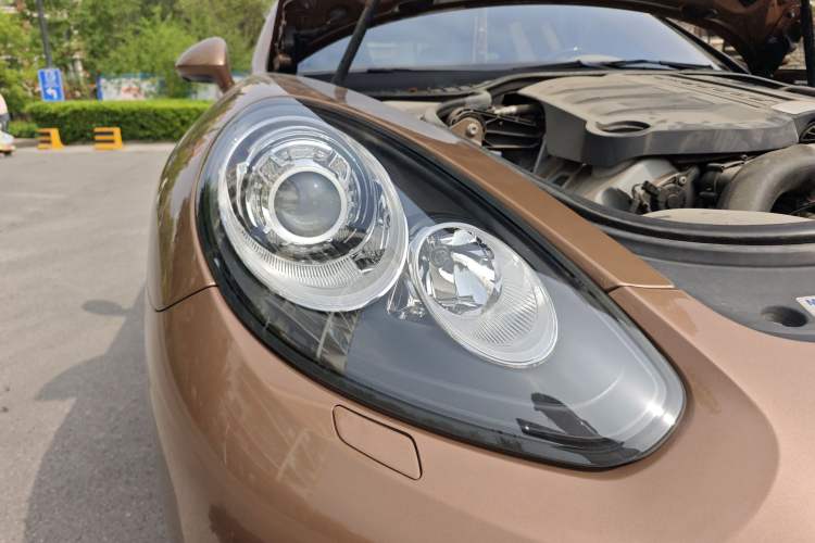 Used Porsche Panamera 2014 Panamera 4 3.0T Right Front Headlight