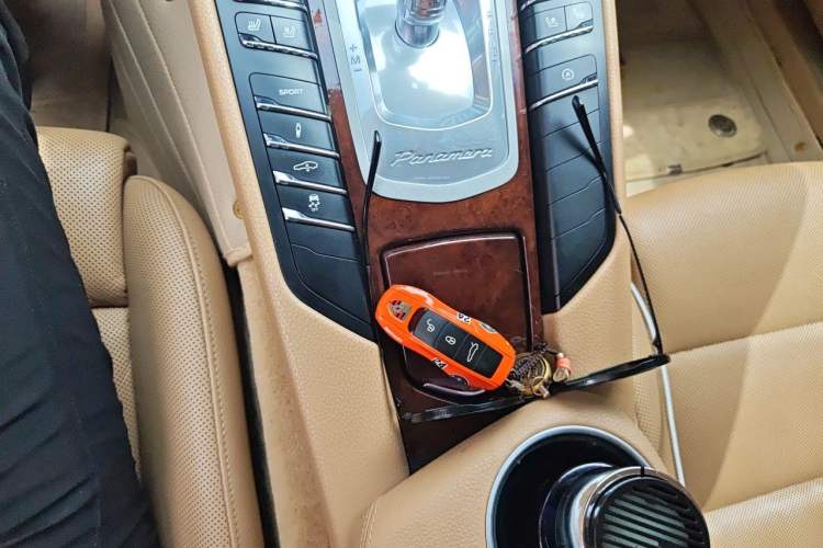 Used Porsche Panamera 2014 Panamera 4 3.0T Vehicle Key