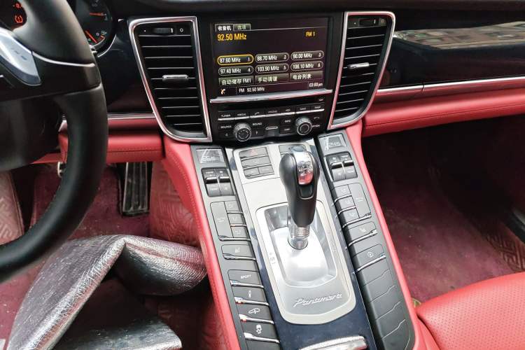 Used Porsche Panamera 2014 Panamera 3.0T Audio And AC Panel