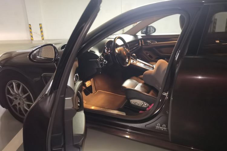 Used Porsche Panamera 2014 Panamera 4 3.0T Driver Seat
