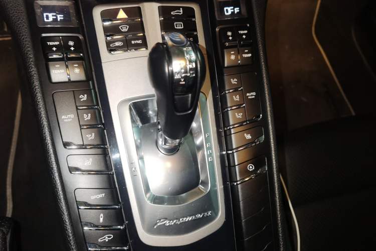 Used Porsche Panamera 2014 Panamera 4 3.0T Gear Lever