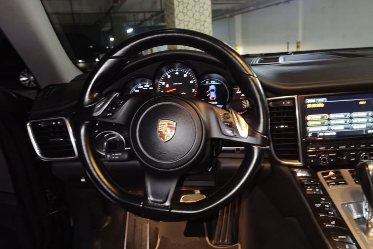 Used Porsche Panamera 2014 Panamera 4 3.0T Steering Wheel