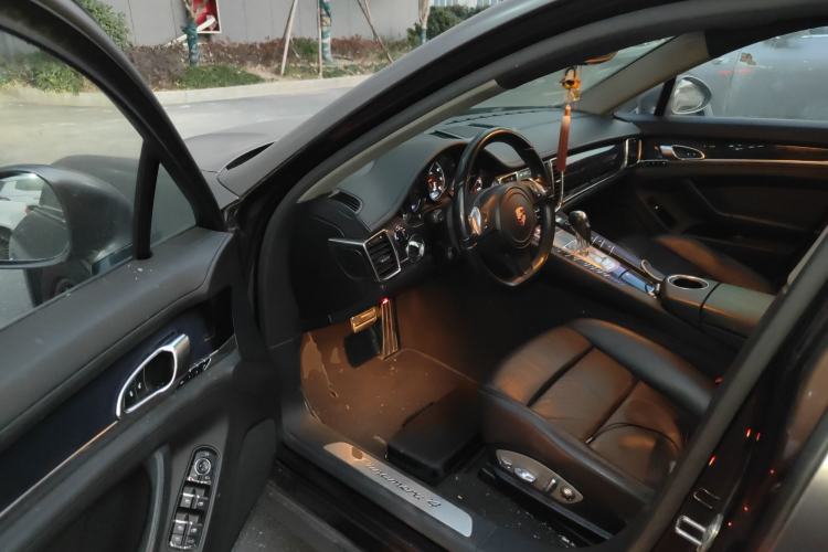 Used Porsche Panamera 2014 Panamera 4 3.0T Driver Seat