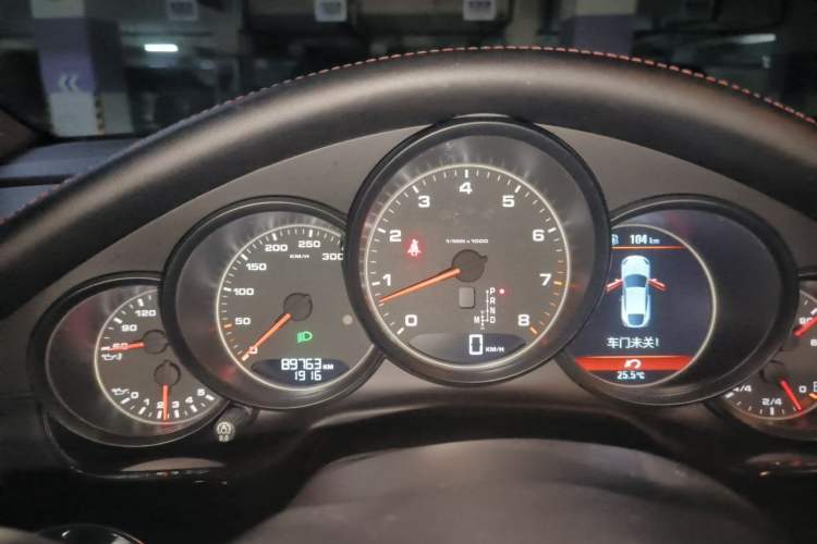 Used Porsche Panamera 2014 Panamera 4 3.0T Instrument Cluster