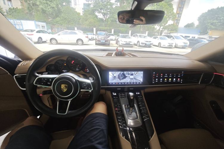 Used Porsche Panamera 2014 Panamera Executive 3.0T Interior 2