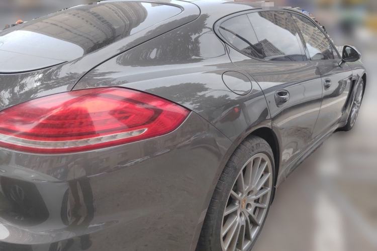 Used Porsche Panamera 2014 Panamera 3.0T Rear Right 45 Deg