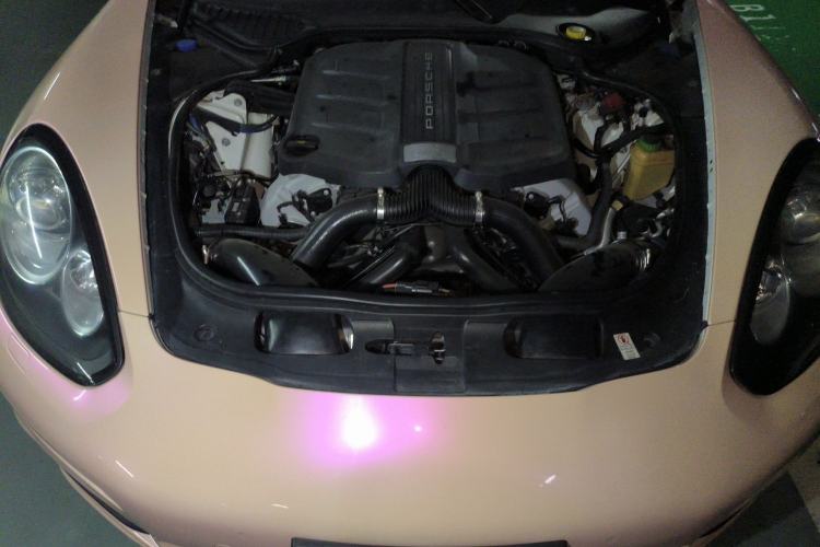 Used Porsche Panamera 2014 Panamera 3.0T Engine Bay