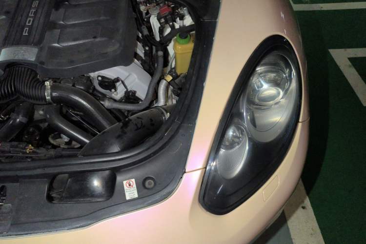 Used Porsche Panamera 2014 Panamera 3.0T Engine Bay Left