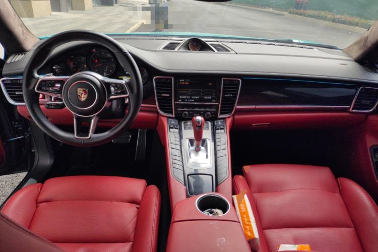 Used Porsche Panamera 2014 Panamera 3.0T Center Console