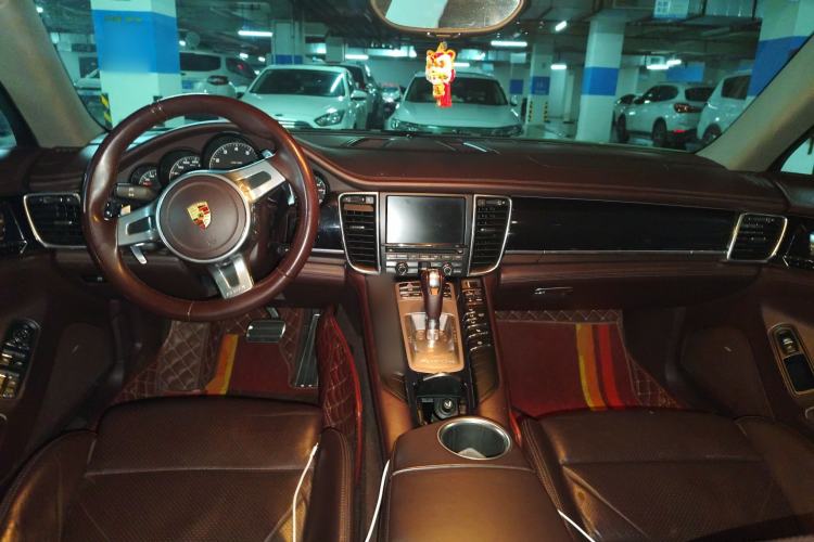 Used Porsche Panamera 2014 Panamera 4 3.0T Center Console