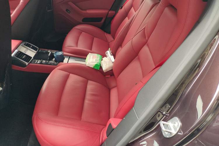 Used Porsche Panamera 2014 Panamera 3.0T Left Rear Seat