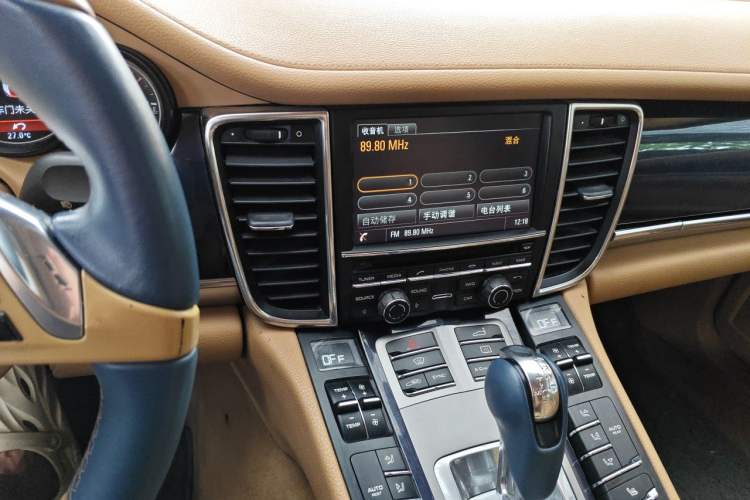 Used Porsche Panamera 2014 Panamera 4 3.0T Audio And AC Panel