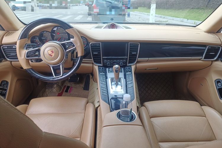 Used Porsche Panamera 2014 Panamera 3.0T Center Console