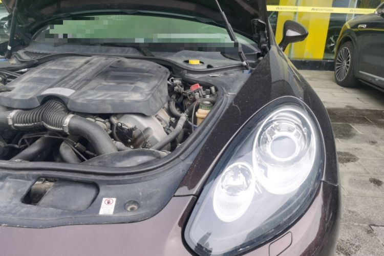Used Porsche Panamera 2014 Panamera 4 3.0T Engine Bay Left
