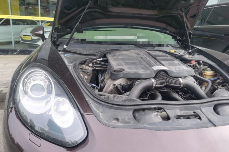 Used Porsche Panamera 2014 Panamera 4 3.0T Engine Bay Right