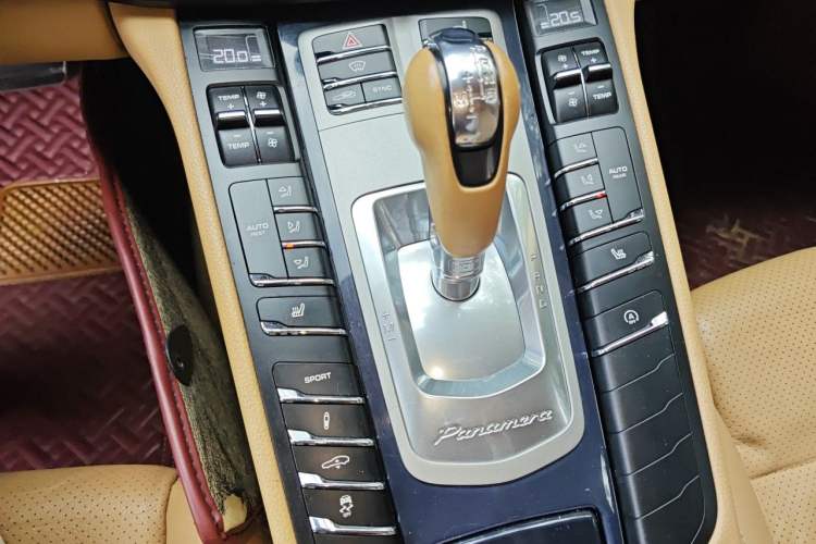 Used Porsche Panamera 2014 Panamera 3.0T Gear Lever