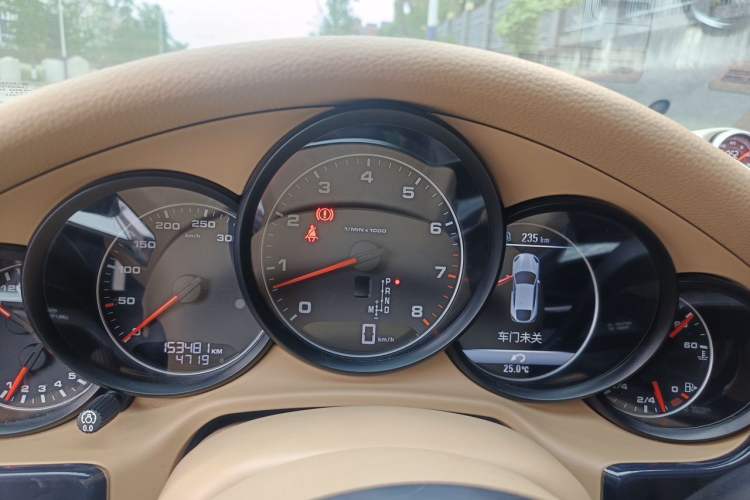 Used Porsche Panamera 2014 Panamera 3.0T Instrument Cluster