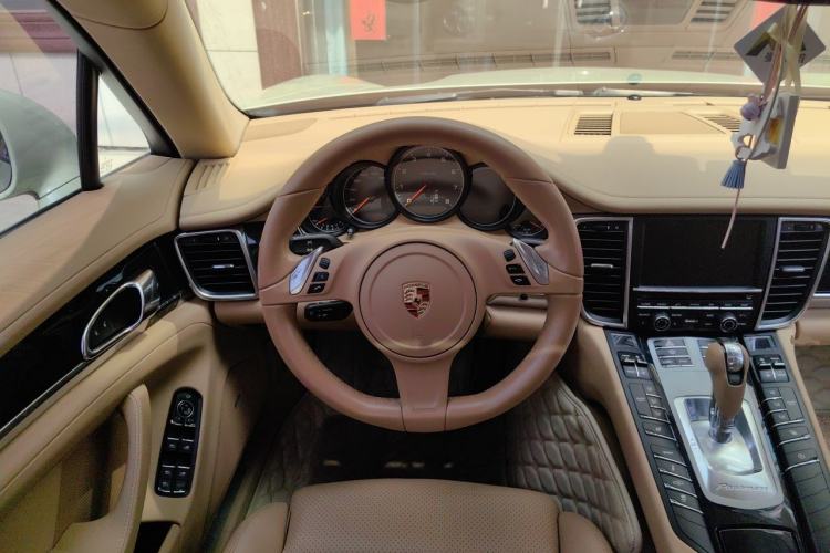 Used Porsche Panamera 2014 Panamera 3.0T Steering Wheel