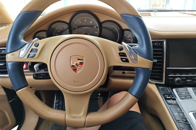 Used Porsche Panamera 2014 Panamera 4 3.0T Steering Wheel
