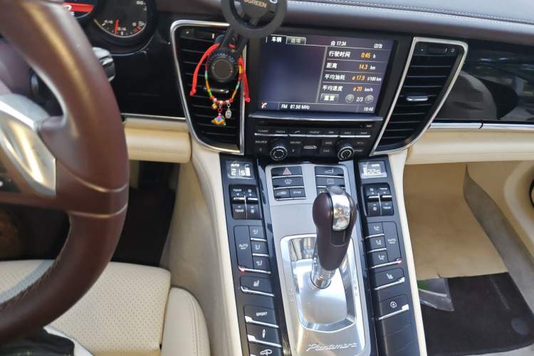 Used Porsche Panamera 2014 Panamera 3.0T Audio And AC Panel