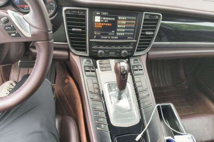 Used Porsche Panamera 2014 Panamera 4 3.0T Audio And AC Panel