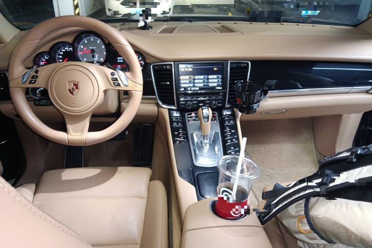 Used Porsche Panamera 2014 Panamera 4S Executive 3.0T Center Console