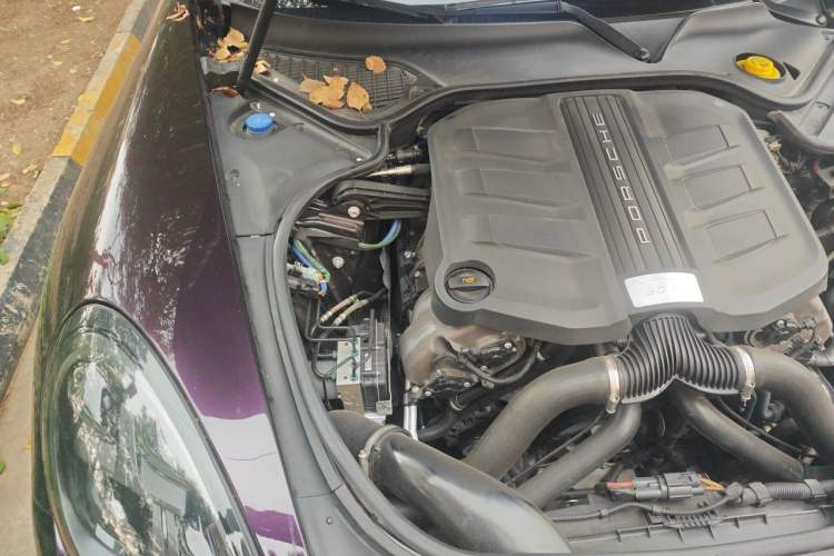 Used Porsche Panamera 2014 Panamera 4 Executive 3.0T Engine Bay Right