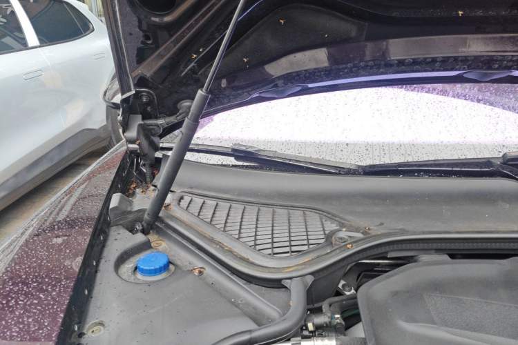 Used Porsche Panamera 2014 Panamera 4S Executive 3.0T Engine Bay Right