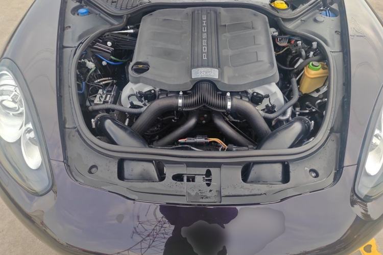 Used Porsche Panamera 2014 Panamera 3.0T Engine Bay