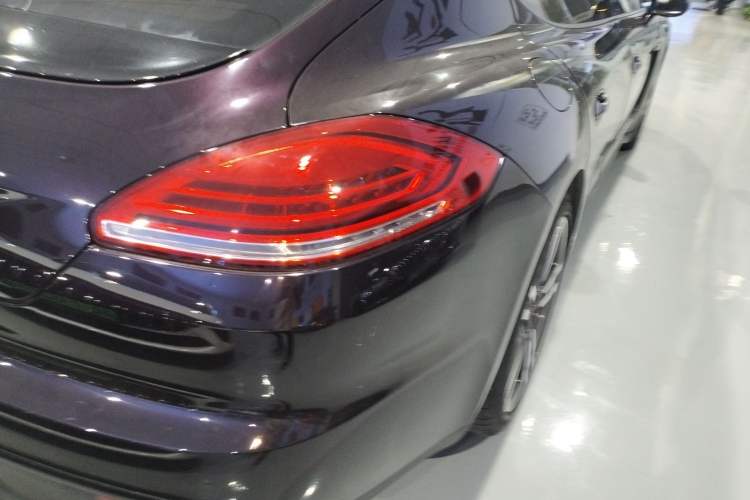 Used Porsche Panamera 2014 Panamera 3.0T Exterior 6