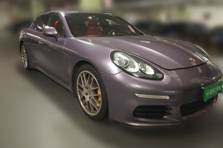 Used Porsche Panamera 2014 Panamera 4 3.0T Front Right 45 Deg