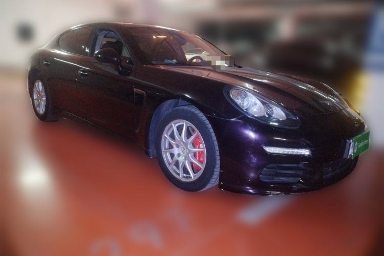 Used Porsche Panamera 2014 Panamera 3.0T Front Right 45 Deg