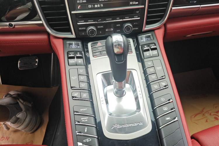 Used Porsche Panamera 2014 Panamera 4S Executive 3.0T Gear Lever