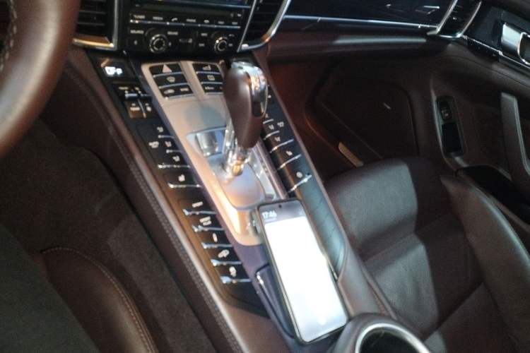 Used Porsche Panamera 2014 Panamera 3.0T Gear Lever