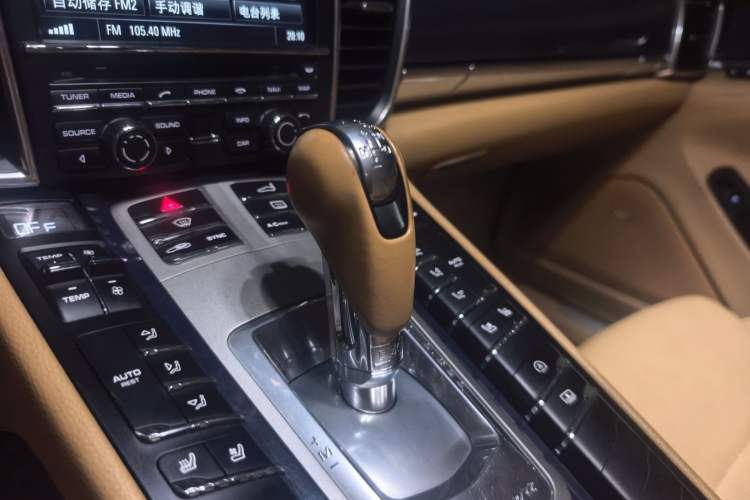 Used Porsche Panamera 2014 Panamera S Executive 3.0T Gear Lever