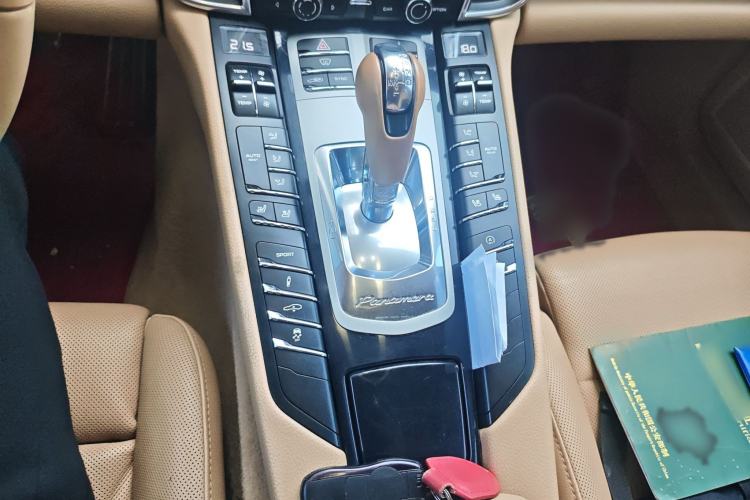 Used Porsche Panamera 2014 Panamera 4 Executive 3.0T Gear Lever
