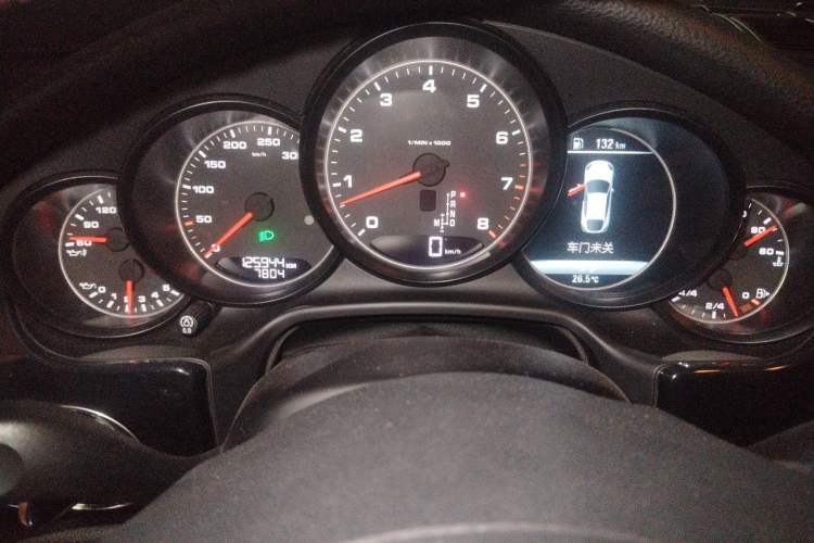 Used Porsche Panamera 2014 Panamera 3.0T Instrument Cluster