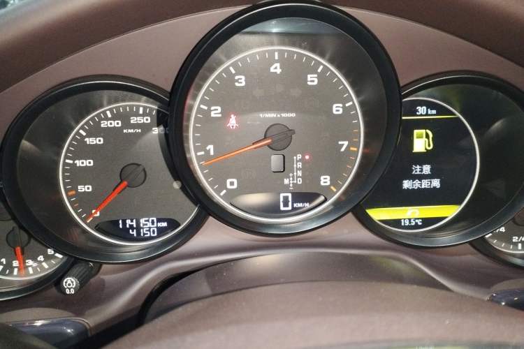 Used Porsche Panamera 2014 Panamera 3.0T Instrument Cluster
