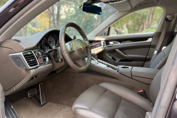 Used Porsche Panamera 2014 Panamera S Executive 3.0T Interior 1