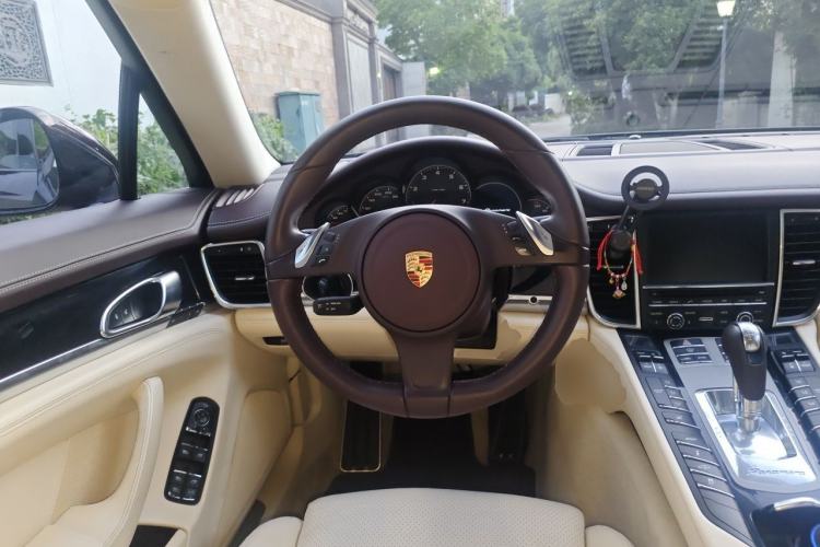 Used Porsche Panamera 2014 Panamera 3.0T Steering Wheel