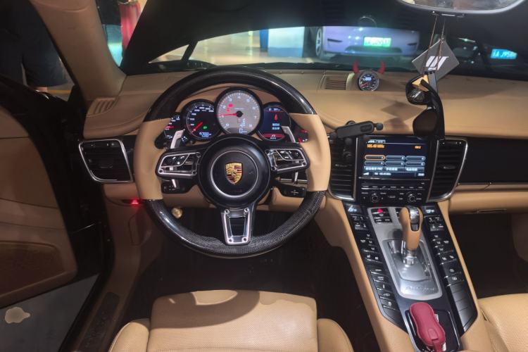 Used Porsche Panamera 2014 Panamera S Executive 3.0T Steering Wheel