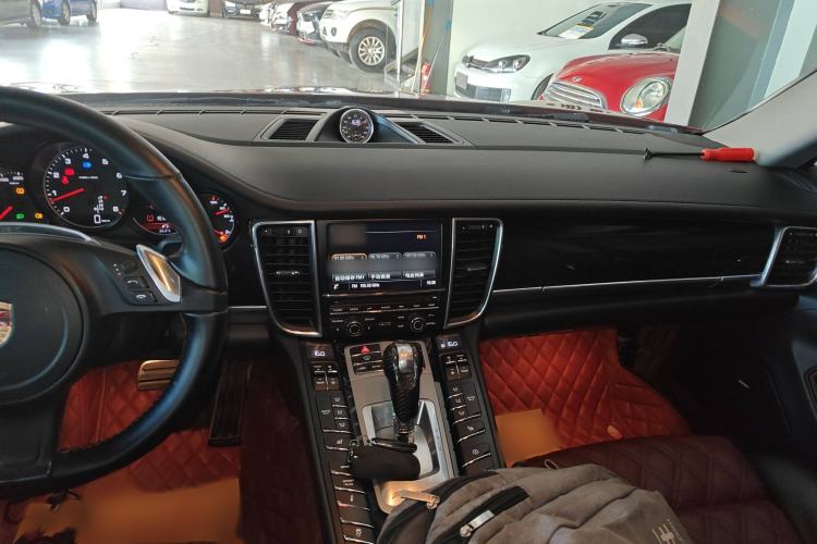 Used Porsche Panamera 2014 Panamera 3.0T Audio And AC Panel