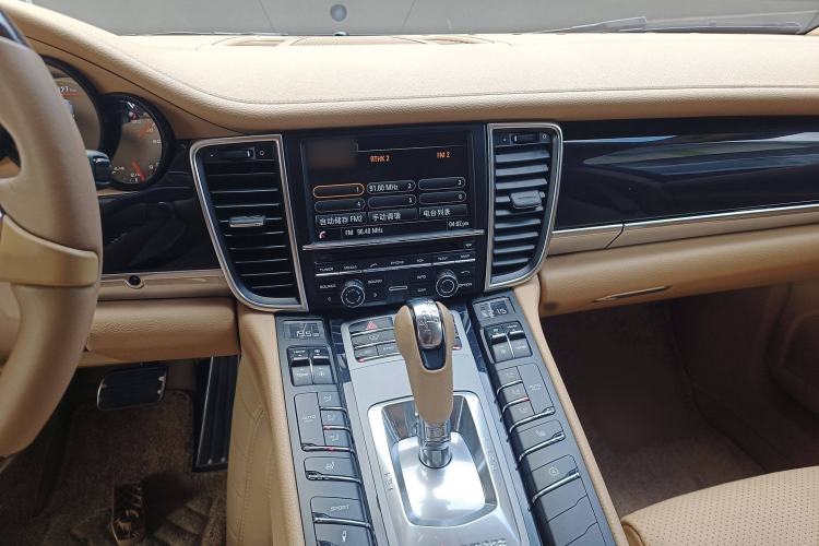 Used Porsche Panamera 2014 Panamera 3.0T Audio And AC Panel