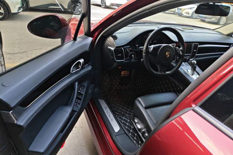 Used Porsche Panamera 2014 Panamera 3.0T Driver Seat