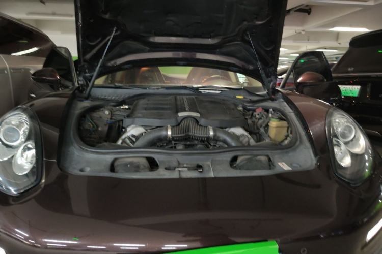 Used Porsche Panamera 2014 Panamera 4 3.0T Engine Bay